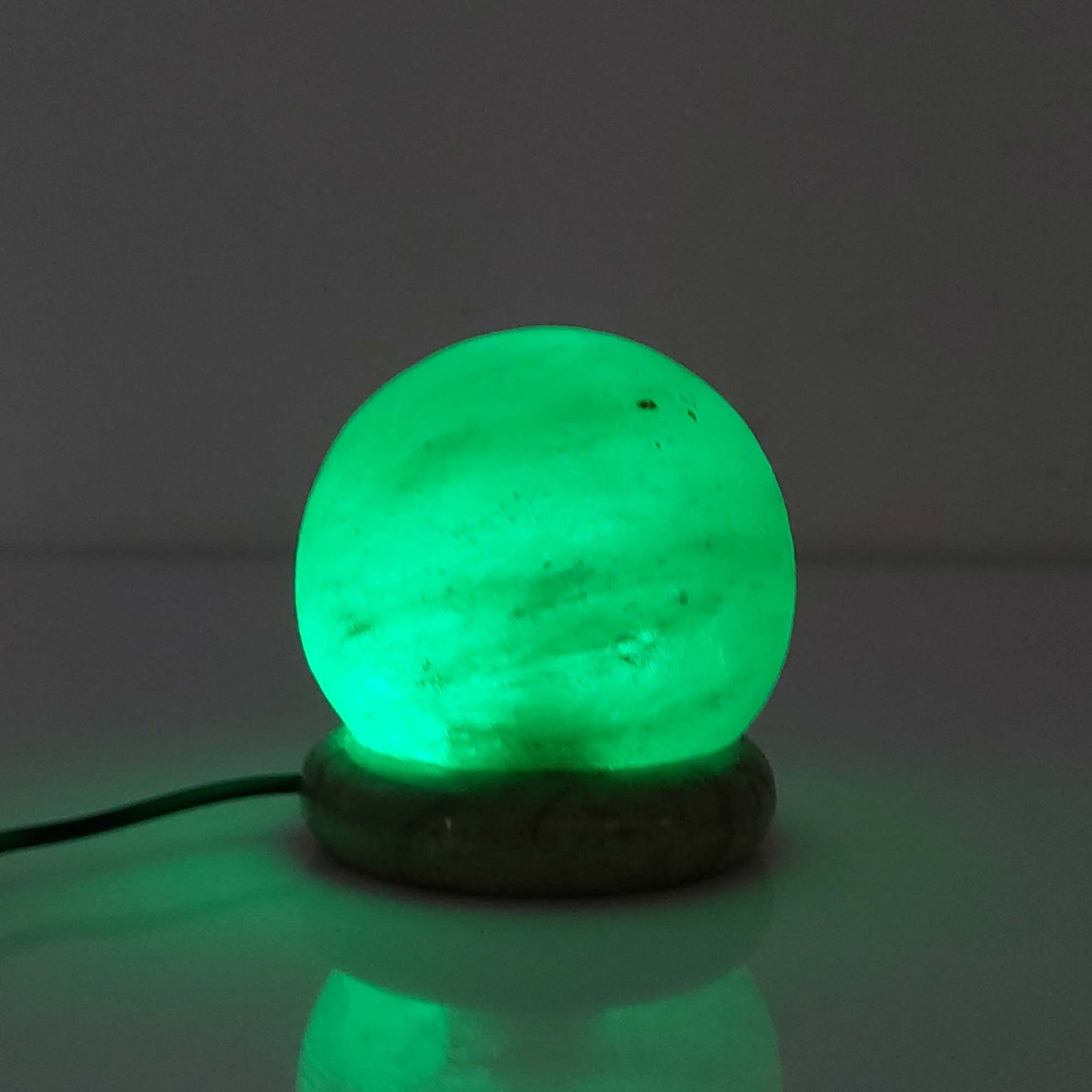 USB Colour Changing Salt Himalayan Lamp - Ball Sphere Shape Pink Rock LED Light